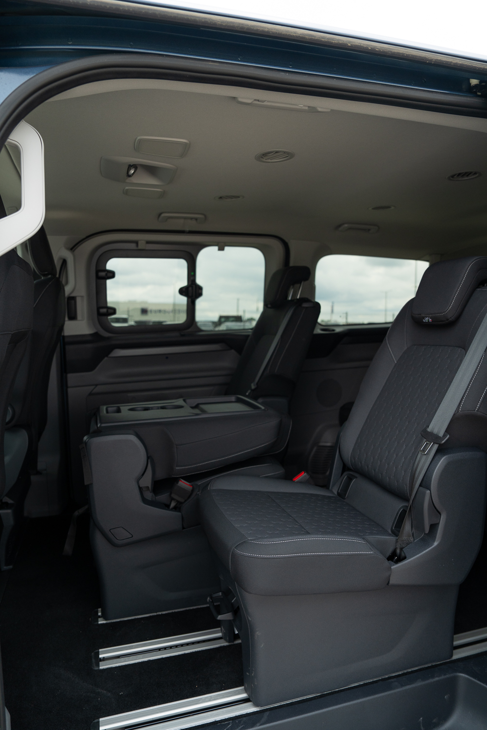Ford Tourneo Custom kényelmes belső ülések álló képen